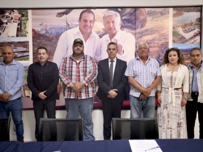 <a href="/noticias/atiende-ceagua-temas-hidraulicos-del-ejido-de-xochitepec">Atiende Ceagua temas hidráulicos del ejido de Xochitepec</a>