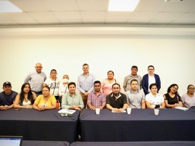 <a href="/noticias/revisa-ceagua-proyectos-de-infraestructura-hidraulica-para-el-sector-agricola">Revisa Ceagua proyectos de infraestructura hidráulica para el sector agrícola</a>