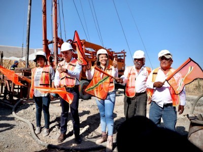 <a href="/noticias/arranca-ceagua-obra-de-perforacion-y-aforo-de-pozo-profundo-en-la-localidad-de-mixtlalcingo">Arranca Ceagua obra de perforación y aforo de pozo profundo en la localidad de Mixtlalcingo...</a>