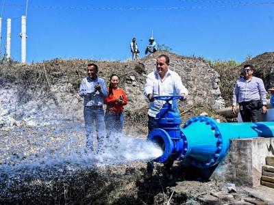 <a href="/noticias/entrega-cuauhtemoc-blanco-rehabilitacion-de-la-planta-de-bombeo-para-la-presa-francisco">Entrega Cuauhtémoc Blanco rehabilitación de la planta de bombeo para la Presa Francisco Leyv...</a>