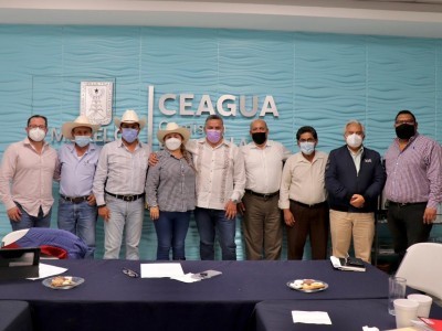 <a href="/noticias/buscara-ceagua-mas-apoyos-para-el-sector-hidroagricola">Buscará Ceagua más apoyos para el sector hidroagrícola</a>