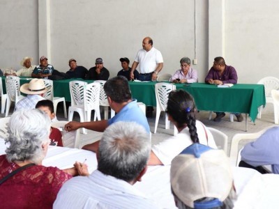 <a href="/noticias/mantiene-ceagua-dialogo-y-coordinacion-con-productores-morelenses">Mantiene Ceagua diálogo y coordinación con productores morelenses</a>